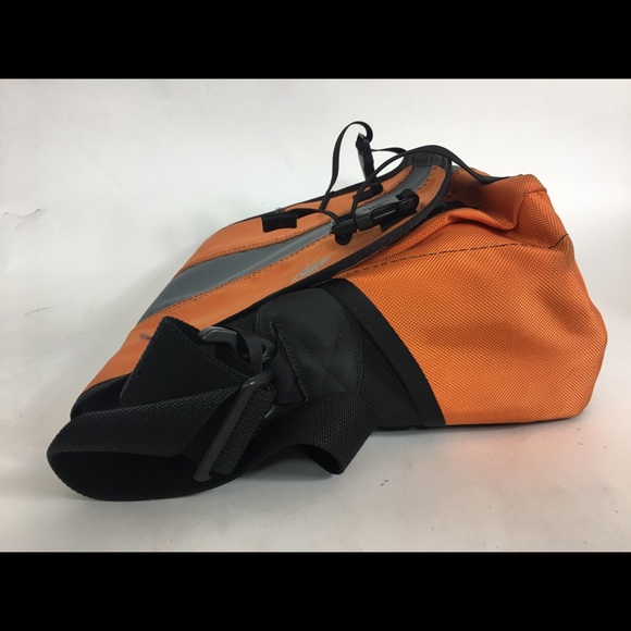 Timbuk2 Messenger Laptop Bag - Picture 3 of 8